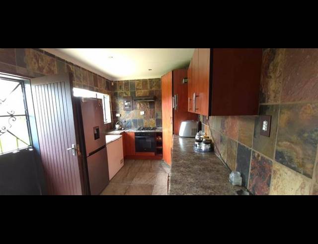 3 BEDROOM HOUSE FOR SALE IN VAN DYK PARK